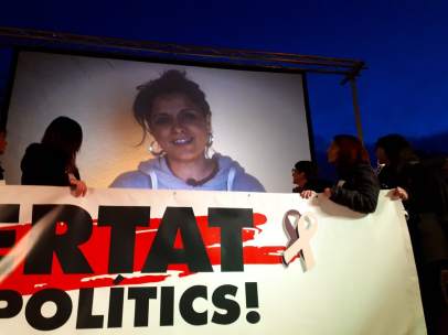 Video de Anna Gabriel en un acto de Òmnium y ANC en Barcelona.