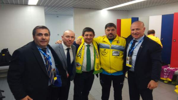 Francisco Reyes asiste al partido de cuartos de final de Copa España Fútbol Sala Francisco Reyes asiste al partido de cuartos de final de Copa España Fútbol Sala