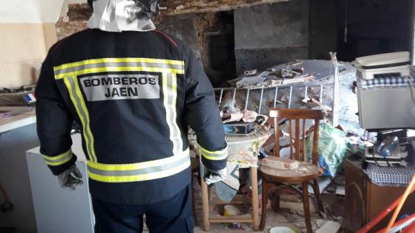 Bombero de Jaén (Archivo) Bombero de Jaén (Archivo)