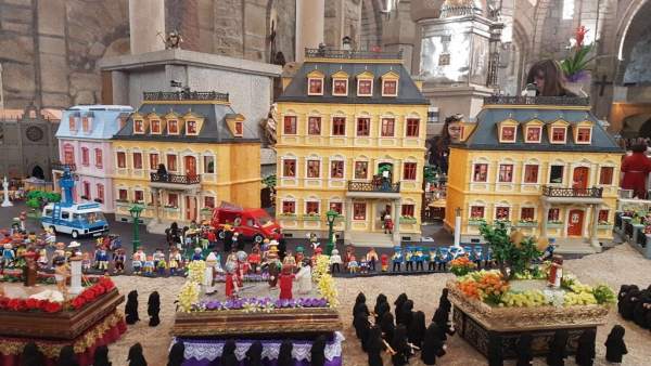 Muestra de 4.000 clicks de Playmobil que versionan La Pasión en O Carballiño Muestra de 4.000 clicks de Playmobil que versionan La Pasión en O Carballiño