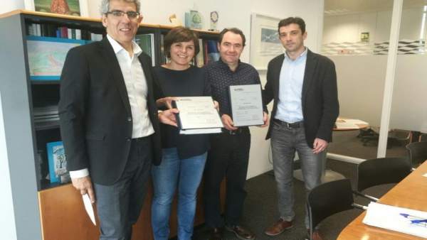 Entrega del proyecto de mejora del abastacimiento en Griébal Entrega del proyecto de mejora del abastacimiento en Griébal