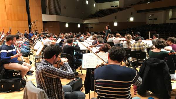 La Orquesta Sinfónica de la Región de Murcia durante un ensayo en el auditorio La Orquesta Sinfónica de la Región de Murcia durante un ensayo en el auditorio