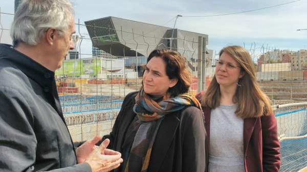 Ada Colau, alcaldesa de Barcelona, y Janet Sanz, teniente de alcalde Ada Colau, alcaldesa de Barcelona, y Janet Sanz, teniente de alcalde
