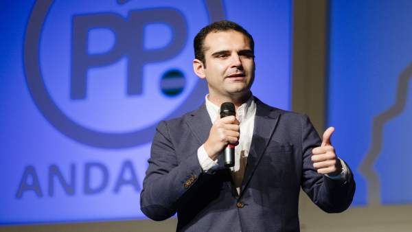 El alcalde de Almería, Ramón Fernández-Pacheco, en el acto del PP en Marbella El alcalde de Almería, Ramón Fernández-Pacheco, en el acto del PP en Marbella
