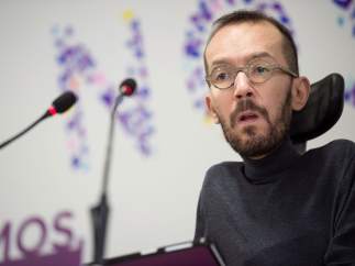 Pablo Echenique, secretario de Organización de Podemos, este lunes en la sede de su partido.