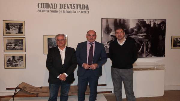 Presentación de la exposición sobre la Batalla de Teruel Presentación de la exposición sobre la Batalla de Teruel