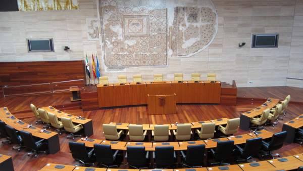 Hemiciclo de la Asamblea de Extremadura Hemiciclo de la Asamblea de Extremadura