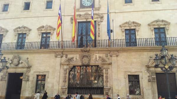 Fachada del Ayuntamiento de Palma Fachada del Ayuntamiento de Palma