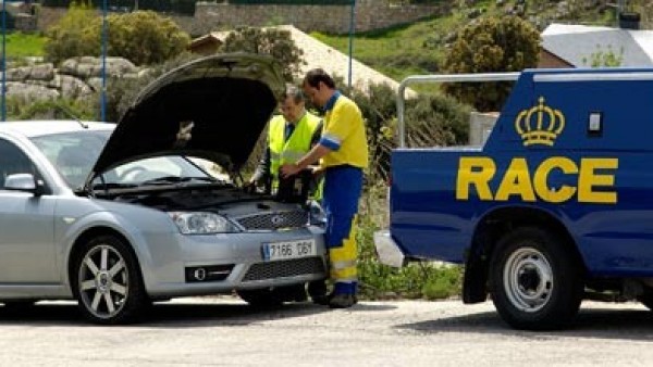 Grúa y asistencia en carretera Grúa y asistencia en carretera