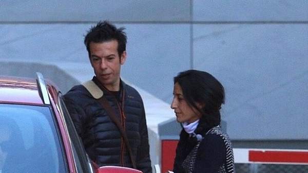 Los padres de Gabriel salen del juzgado y se suben al coche de sus abogados Los padres de Gabriel salen del juzgado y se suben al coche de sus abogados