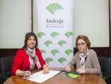 Firma del convenio entre Unicaja y Sinando Kalí