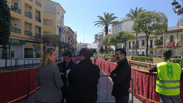 La carrera oficial contará con unas 1.000 sillas. La carrera oficial contará con unas 1.000 sillas.