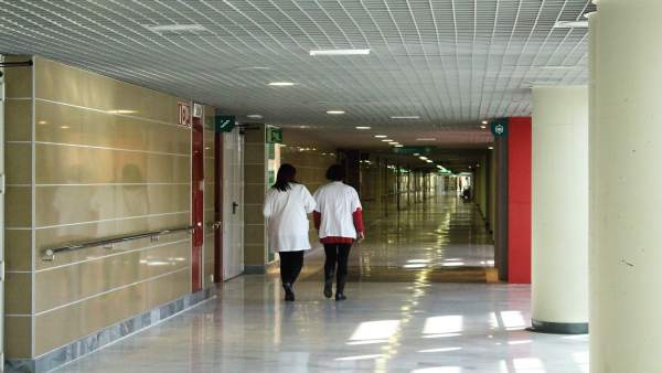 Médicos, hospital, pasillo, recurso, sanitarios, son espases Médicos, hospital, pasillo, recurso, sanitarios, son espases