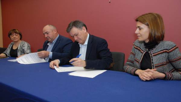Firma del convenio 26-03-2018 Firma del convenio 26-03-2018