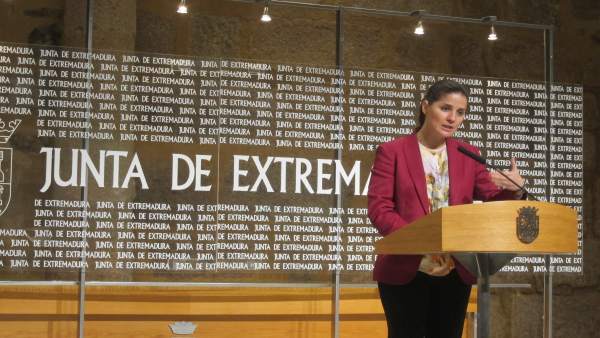 La portavoz de la Junta, Isabel Gil Rosiña La portavoz de la Junta, Isabel Gil Rosiña