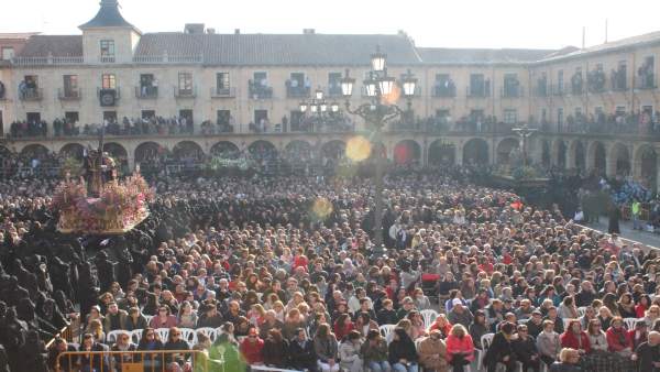 Procesión del Encuentro en León Procesión del Encuentro en León