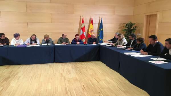 Valladolid.- Reunión de las plataformas con los partidos políticos (26/318) Valladolid.- Reunión de las plataformas con los partidos políticos (26/318)