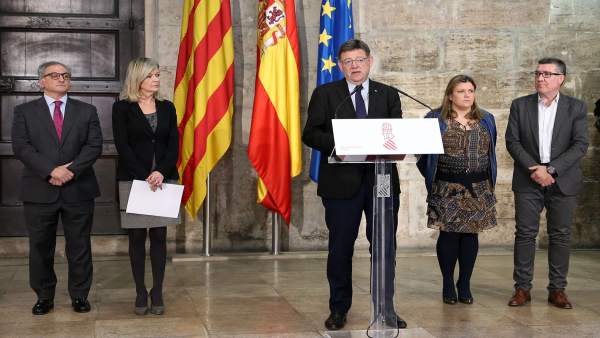 El Consell simplificarà les gestions de les empreses davant l'Administració El Consell simplificarà les gestions de les empreses davant l'Administració