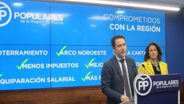 Teodoro García, en la rueda de prensa Teodoro García, en la rueda de prensa