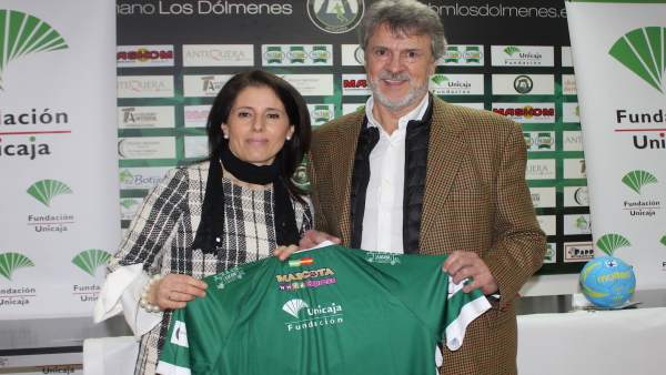 Fundación Unicaja Colaborará Con El Club De Balonmano Los Dólmenes De Antequera Fundación Unicaja Colaborará Con El Club De Balonmano Los Dólmenes De Antequera