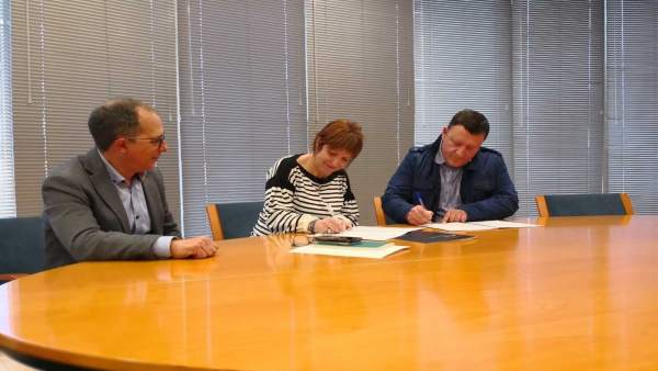 À Punt aposta per la informació meteorològica amb la firma d'un conveni de col·laboració amb Avamet À Punt aposta per la informació meteorològica amb la firma d'un conveni de col·laboració amb Avamet