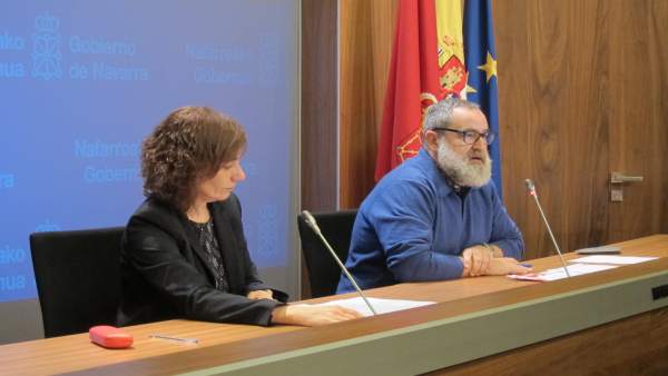 Fernando Pérez junto a la consejera Ana Herrera. Fernando Pérez junto a la consejera Ana Herrera.
