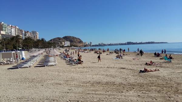 Playa de El Postiguet, este martes Playa de El Postiguet, este martes