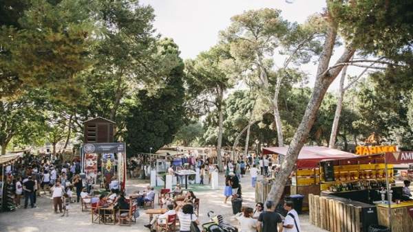 El Palo Market Fest torna a València a la fi de maig amb 50 hores de música en directe i 30 'foodtrucks' El Palo Market Fest torna a València a la fi de maig amb 50 hores de música en directe i 30 'foodtrucks'