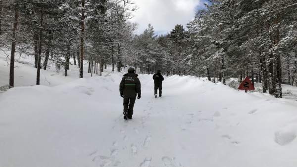 Accesos a la Laguna Negra. Soria. Invierno. Nieve. Imagen de recurso. Accesos a la Laguna Negra. Soria. Invierno. Nieve. Imagen de recurso.