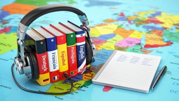 Educar el oído: la esencia del bilingüismo Educar el oído: la esencia del bilingüismo
