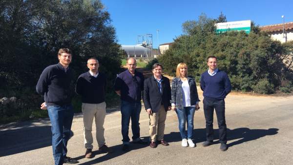 Rueda de prensa en la estación de transferencia de Llevant Rueda de prensa en la estación de transferencia de Llevant