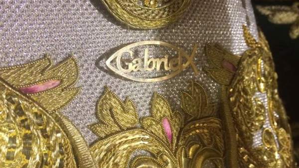 La cofradía recuerda al niño Gabriel Cruz con un pescaíto dorado La cofradía recuerda al niño Gabriel Cruz con un pescaíto dorado