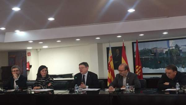 Puig assegura que a partir de diumenge hi haurà un millor servei en La Ribera Puig assegura que a partir de diumenge hi haurà un millor servei en La Ribera