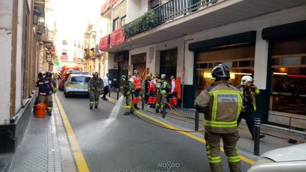 Incendio en la calle Amor de Dios de Sevilla