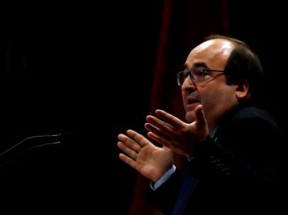 Miquel Iceta, primer secretario del PSC, durante una intervención en el Parlament.