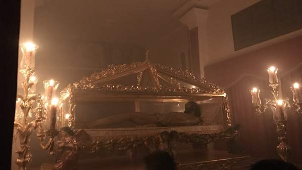 Traslado del Cristo de Santo Entierro de Arriate (Málaga) Semana Santa Traslado del Cristo de Santo Entierro de Arriate (Málaga) Semana Santa