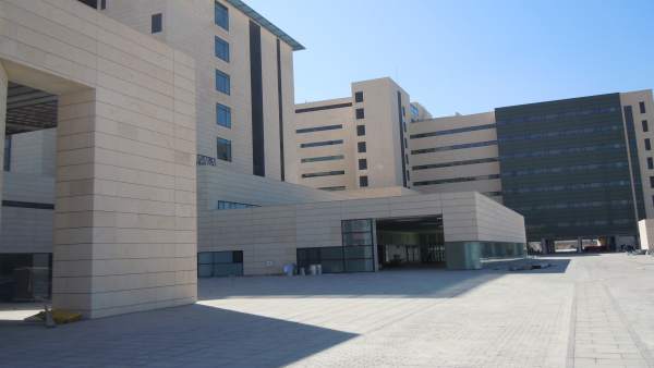 Exteriores Hospital del Campus de la Salud de Granada (PTS) Exteriores Hospital del Campus de la Salud de Granada (PTS)