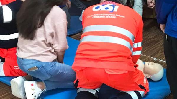 Formación de emergencia sanitaria para escolares Formación de emergencia sanitaria para escolares