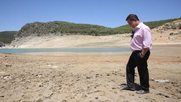 Page en los embalses de cabecera Page en los embalses de cabecera