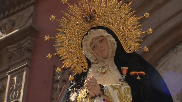 La Procesión de la Soledad, acto central del Sábado Santo La Procesión de la Soledad, acto central del Sábado Santo