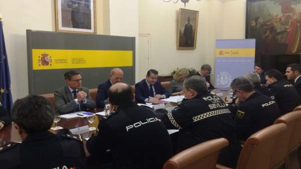 Reunión de coordinación de seguridad para el partido Sevilla-Bayern de Munich Reunión de coordinación de seguridad para el partido Sevilla-Bayern de Munich
