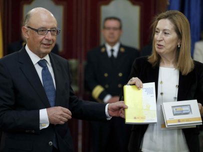 Montoro entrega los Presupuestos