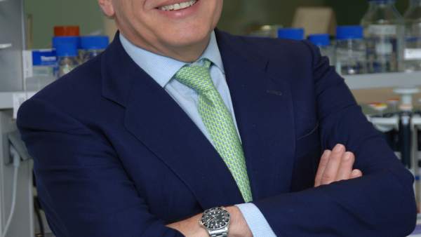 El profesor Luis Fernández-Vega. El profesor Luis Fernández-Vega.