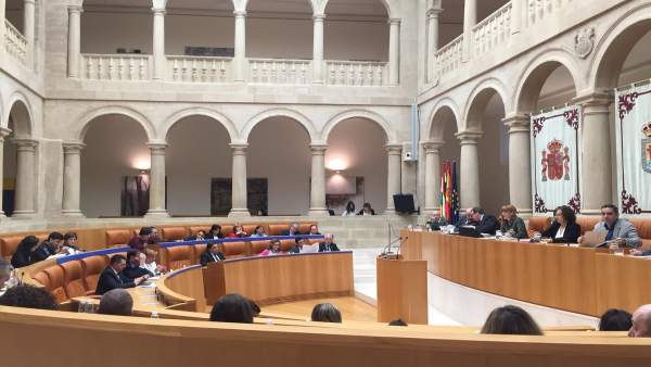Pleno del Parlamento de La Rioja Pleno del Parlamento de La Rioja