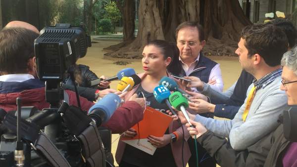 Sánchez (Cs) sobre que Cantó puga optar a la Generalitat: "El candidat ha d'eixir de primàries i són capritxoses" Sánchez (Cs) sobre que Cantó puga optar a la Generalitat: "El candidat ha d'eixir de primàries i són capritxoses"