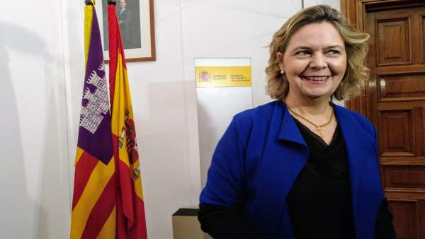 La Delegada Del Gobierno, Maria Salom, Informa Sobre Los Pge. 3 De Abril De 2018 La Delegada Del Gobierno, Maria Salom, Informa Sobre Los Pge. 3 De Abril De 2018