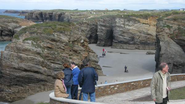 Playa de As Catedrais en Lugo Playa de As Catedrais en Lugo