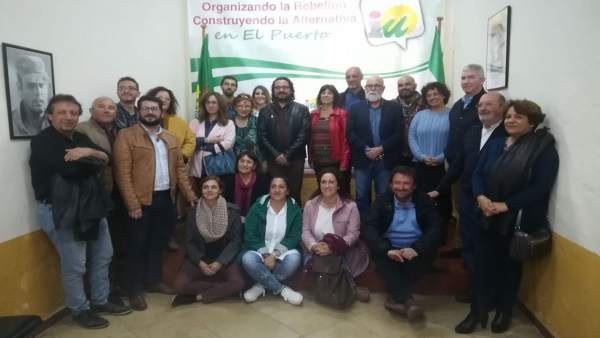Reunión de IU Cádiz con asociaciones saharauis Reunión de IU Cádiz con asociaciones saharauis