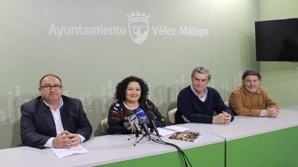 Félix Cuenta, presentación en Vélez-Málaga Félix Cuenta, presentación en Vélez-Málaga