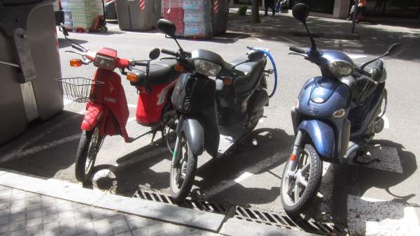 Aparcamiento de motos y motocicletas en Barcelona Aparcamiento de motos y motocicletas en Barcelona